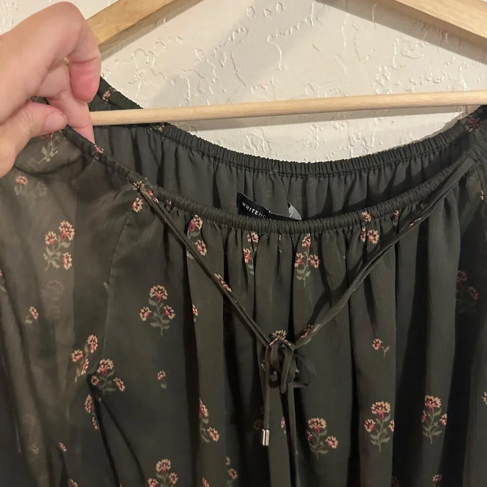 Y White House Black Market Olive Green Off Shoulder Floral Gauzy Boho Blouse - Picture 6 of 9